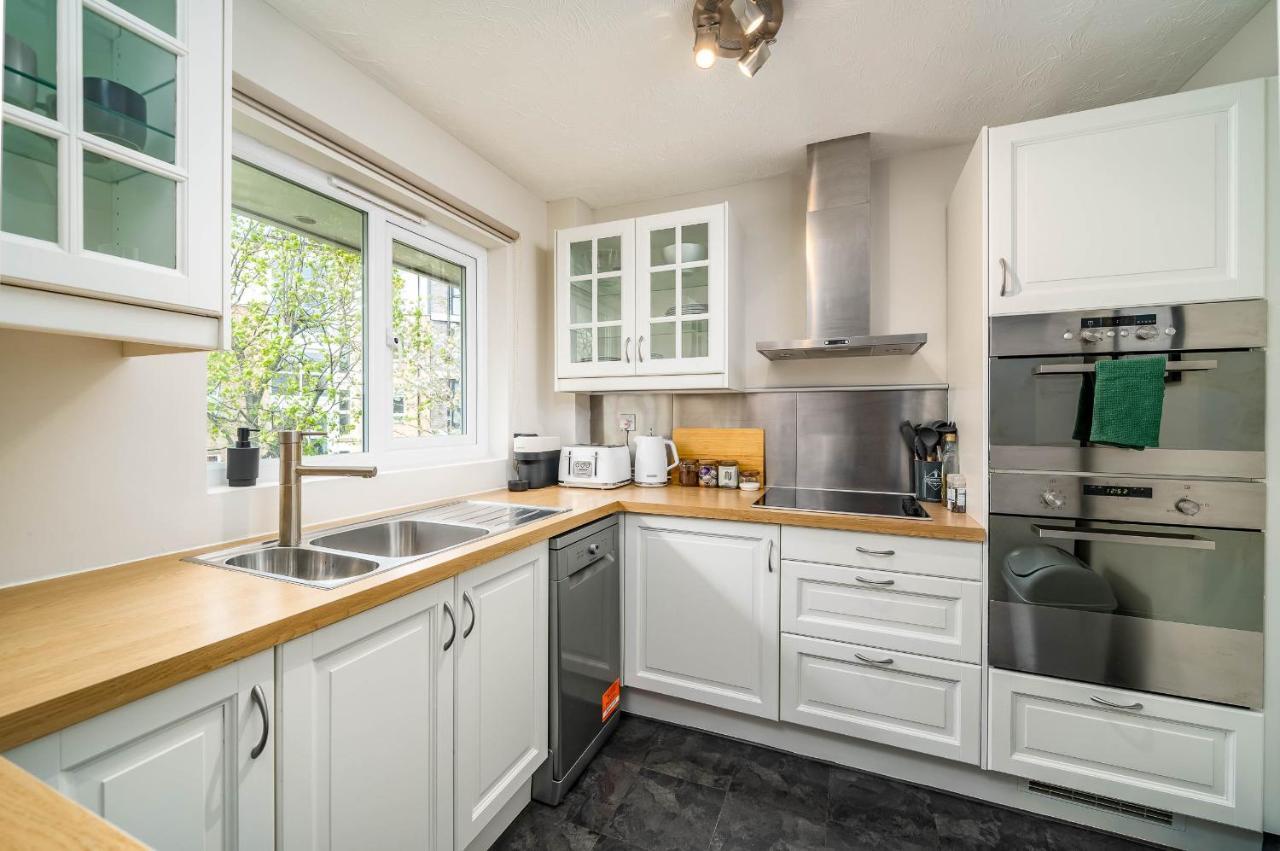 Homely And Stylish Bermondsey Apartment With Parking Лондон Экстерьер фото